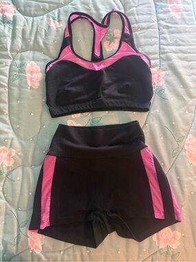 Bombshell Sportswear rare Black & Pink Athletic Sports Bra and Shorts Set L S